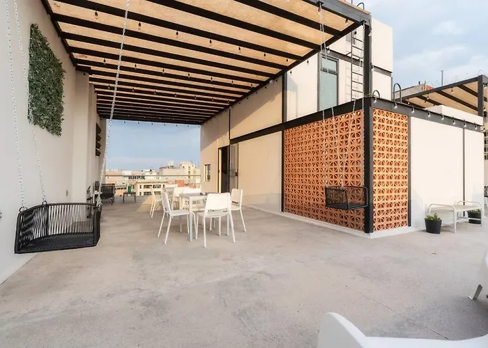P601 Amazing Rooftop 2bdrm 2bath Ac