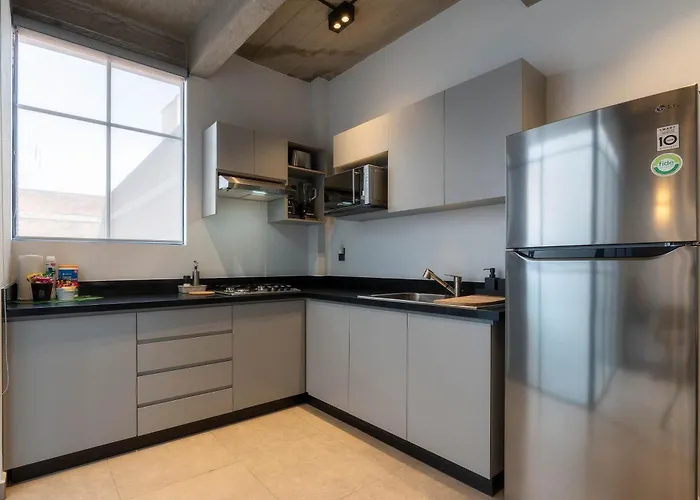 P601 Amazing Rooftop 2bdrm 2bath Ac
